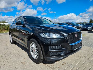 Jaguar F-Pace - 7