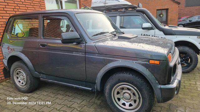 Lada Niva Legend Urban Freestyle  Klima