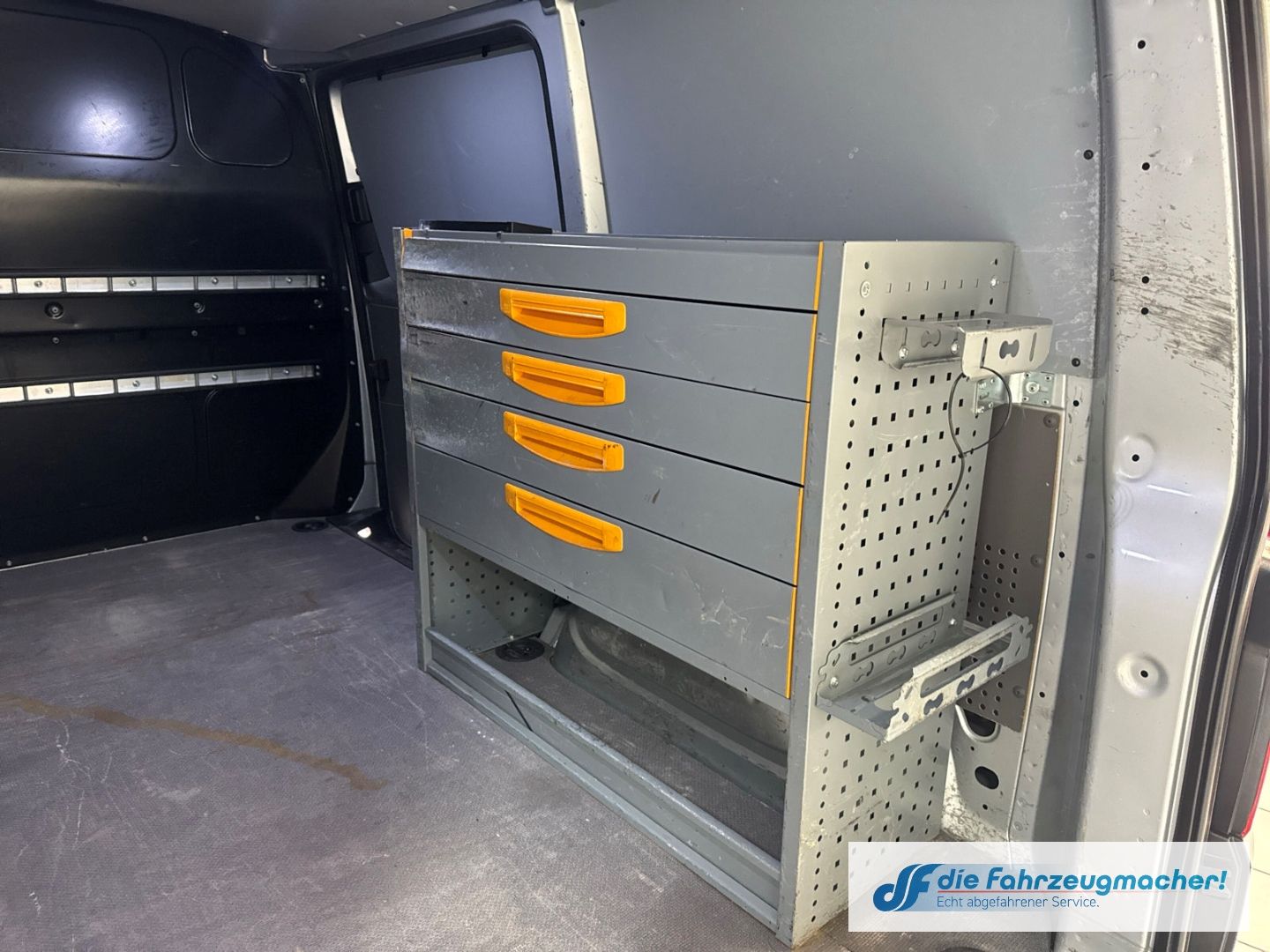 Fahrzeugabbildung Volkswagen Transporter T6.1 Kasten EcoProfi FWD *EXPORT