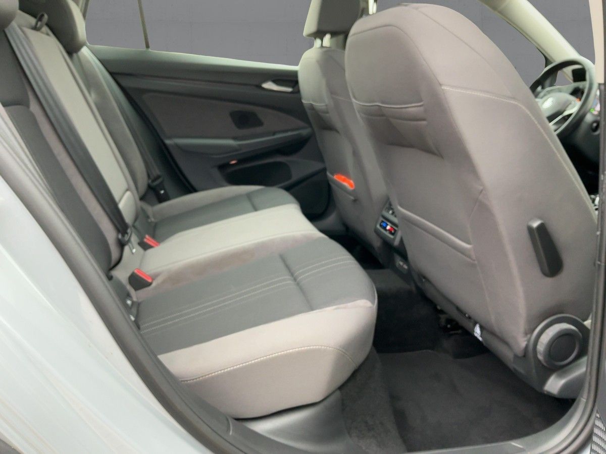 Volkswagen Golf - Bild 13