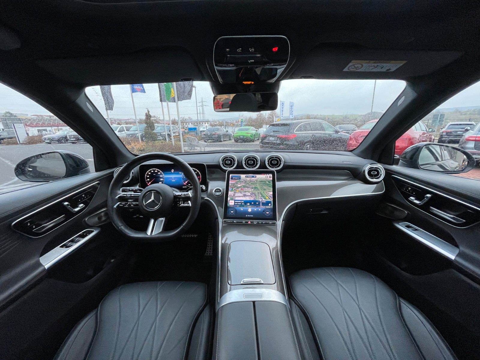 Fahrzeugabbildung Mercedes-Benz GLC 300d AMG+Digital+Distr+Pano+AirM+AHK