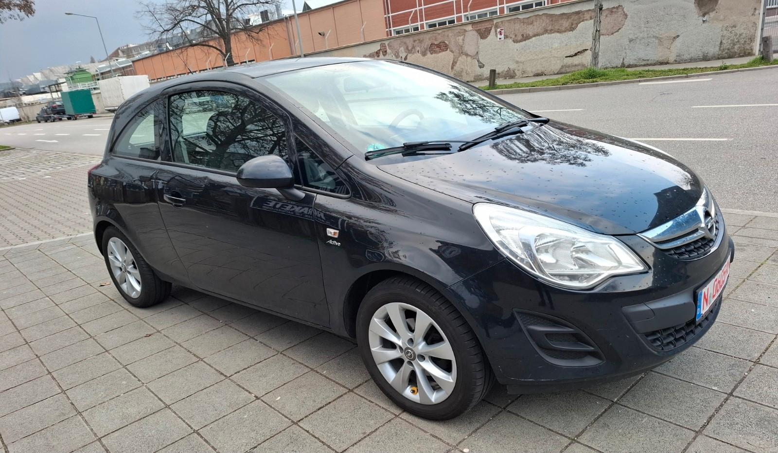 Opel Corsa D Active.HU & AU neu.