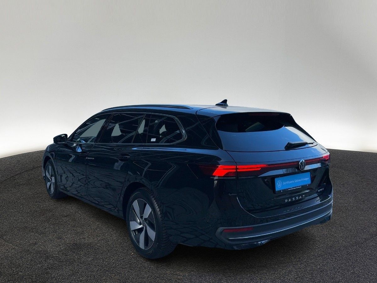 Volkswagen Passat Variant - Bild 3