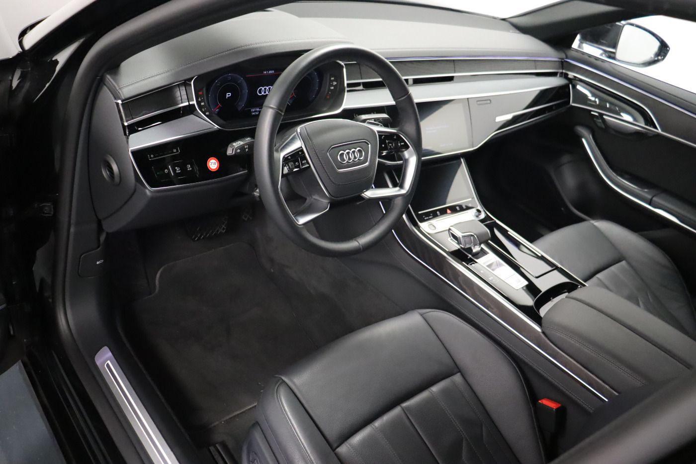 Audi A8 - Bild 7