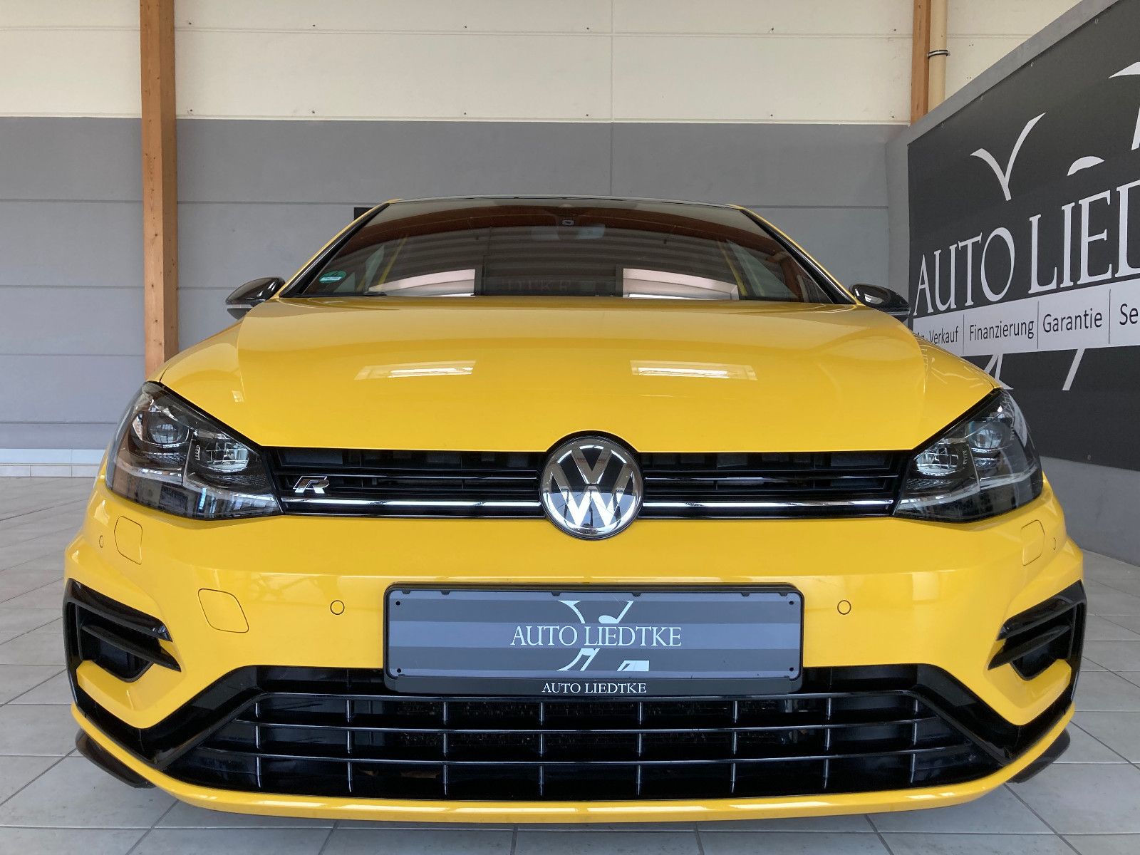 Volkswagen Golf VII R 4Motion Akrapovic Navi R-Performance foto 8