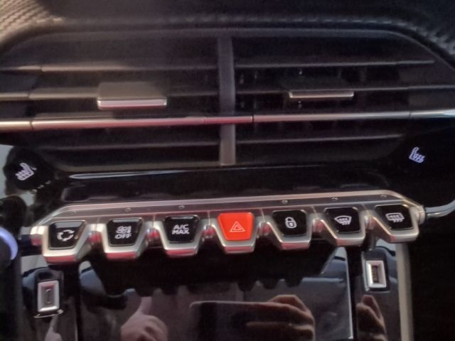 Peugeot 208 Elektromotor 136 Allure