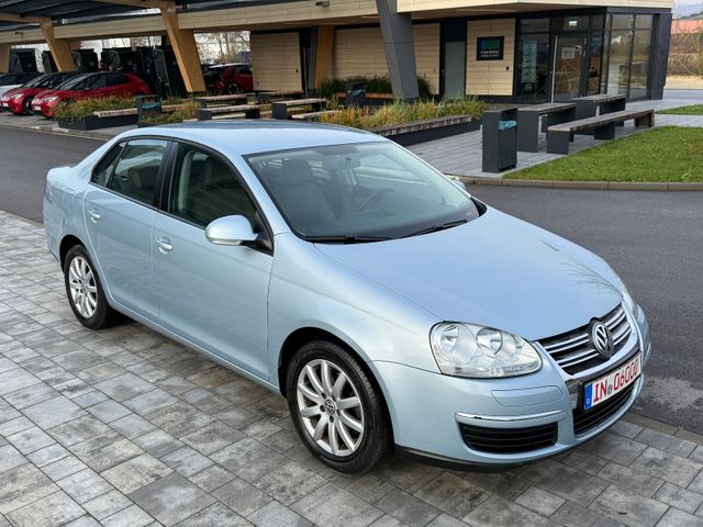 Volkswagen Jetta V Freestyle 95.000 Km Steuerkette Neu Klim