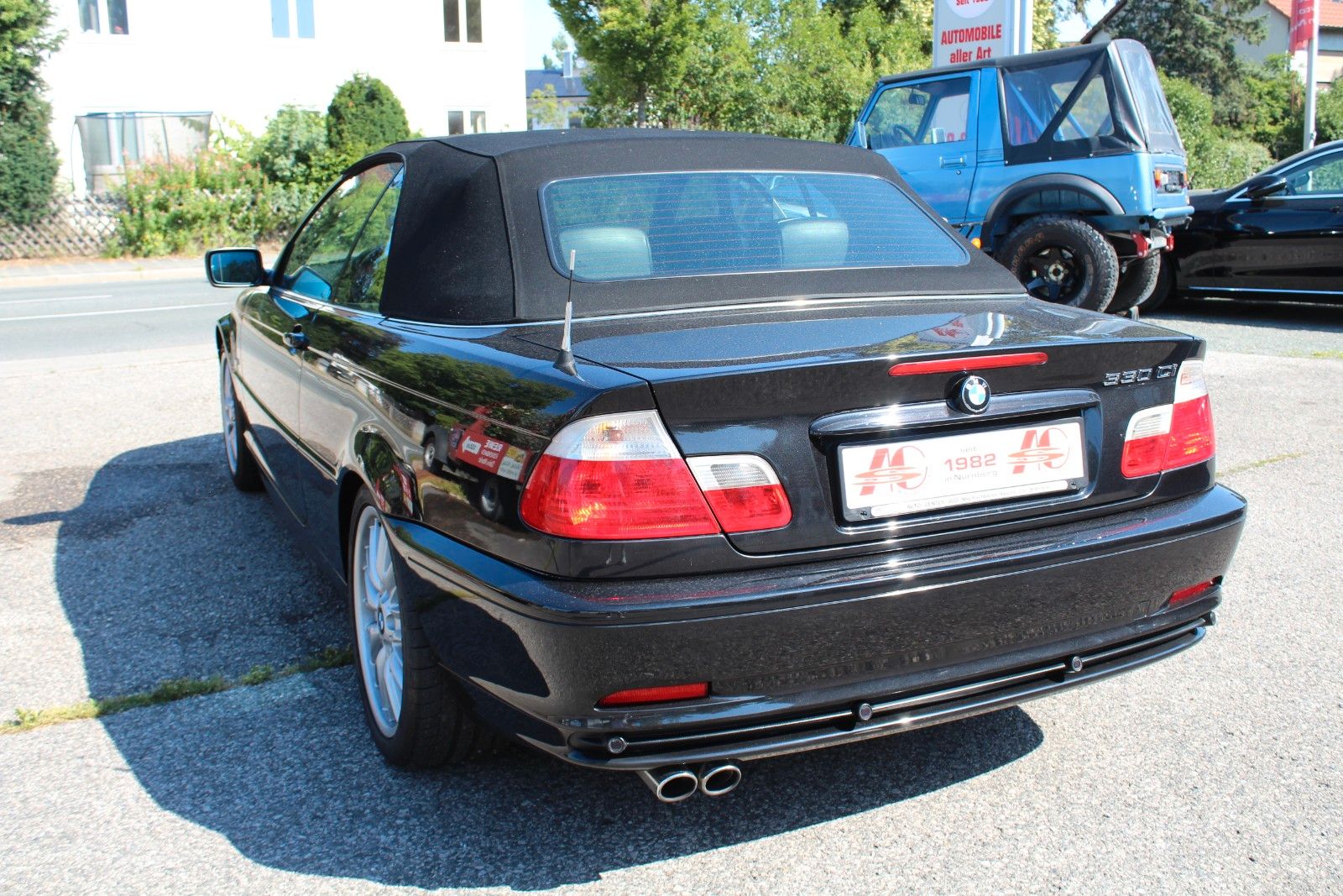 330Ci CABRIO 1. Hand Scheckheft!!