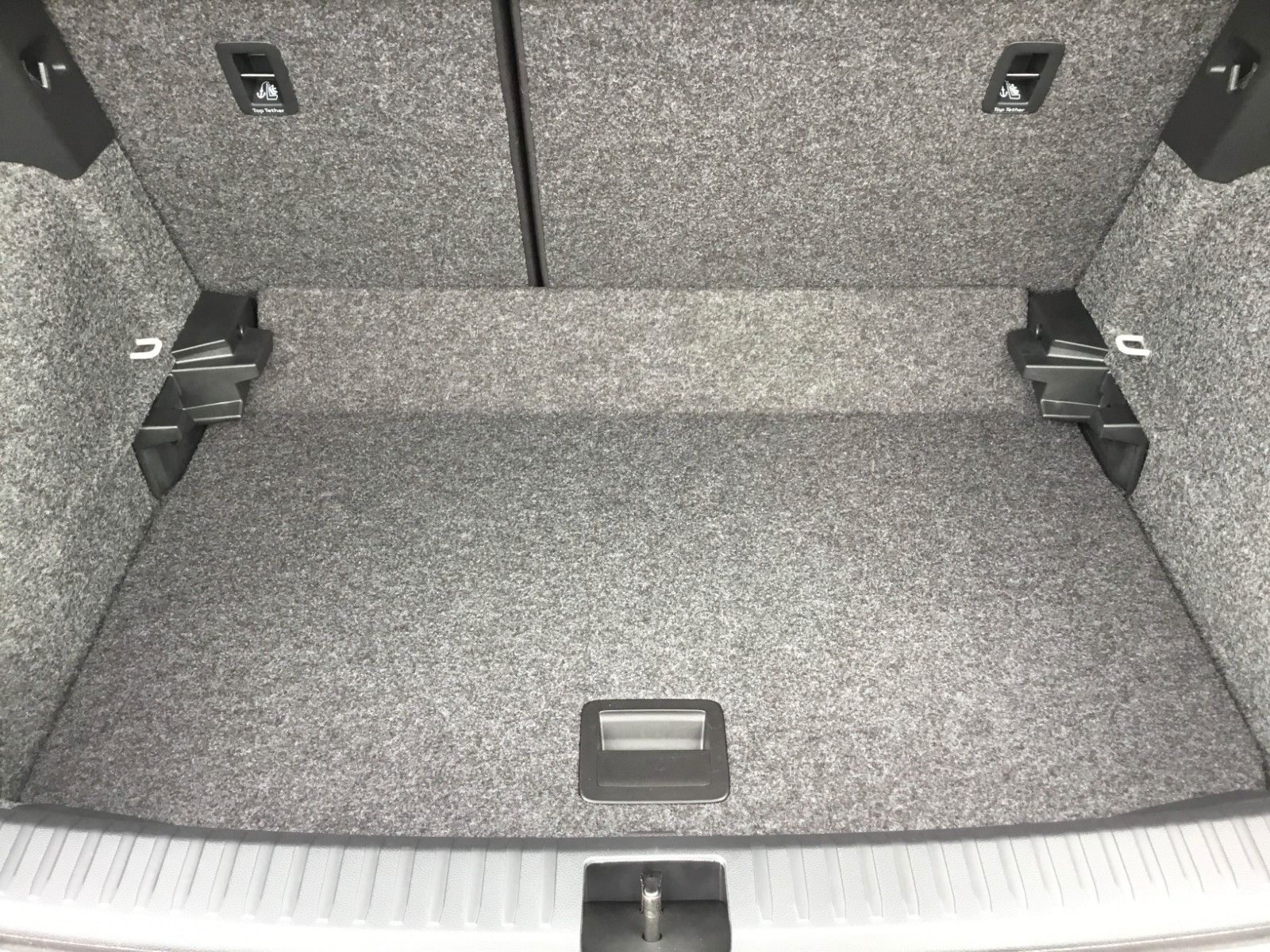 Fahrzeugabbildung SEAT Arona 1.0 TSI Style DSG+AHK+ACC+Navi+Kamera