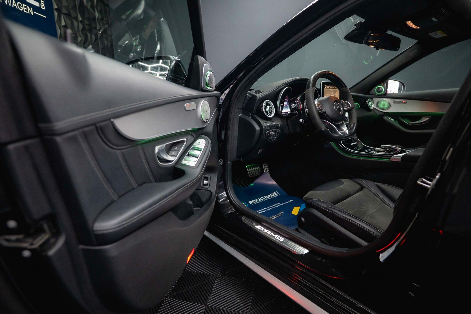 Fahrzeugabbildung Mercedes-Benz C 63 S T AMG Performance *Pano*Burmester*LED*