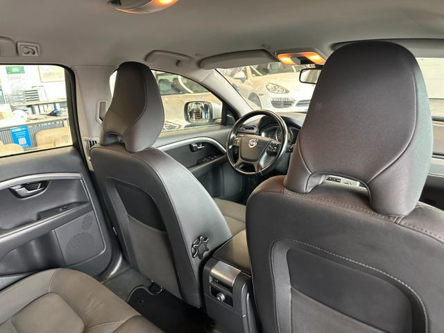 Volvo XC70 Kinetic AWD *Xenon*Elek.Heckkl.*