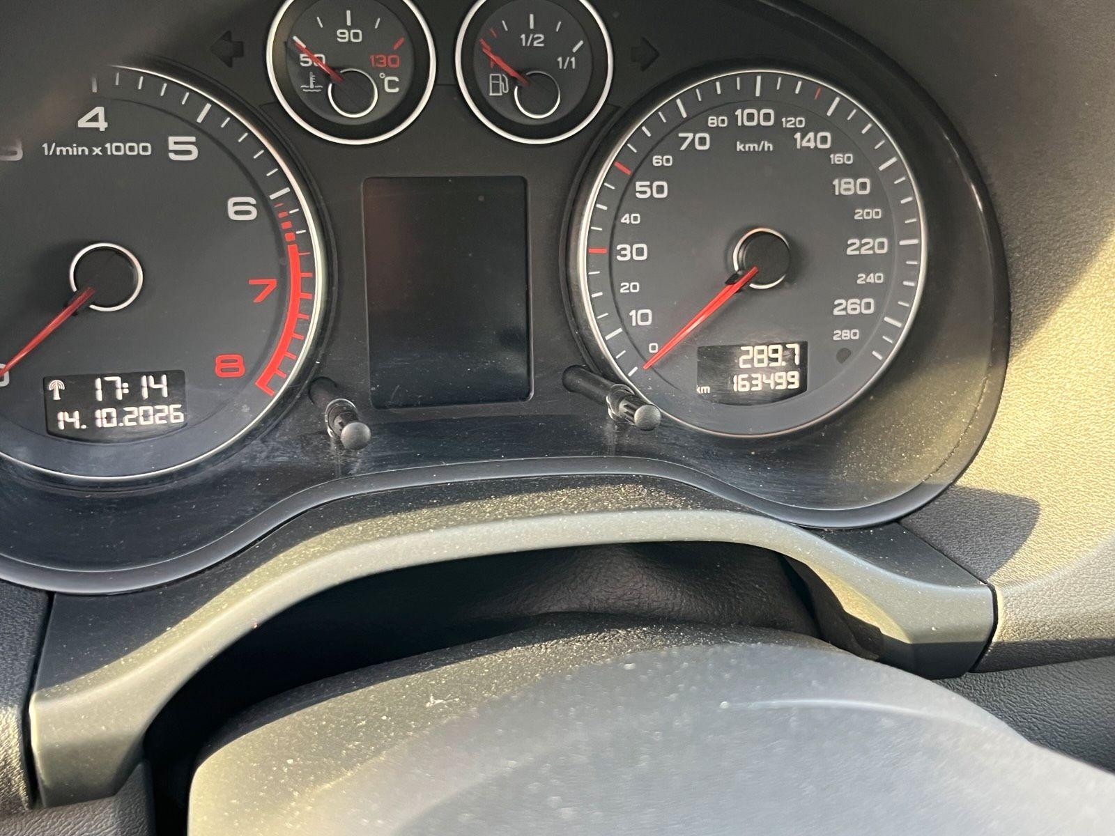 Audi A3 2011 — photo 5
