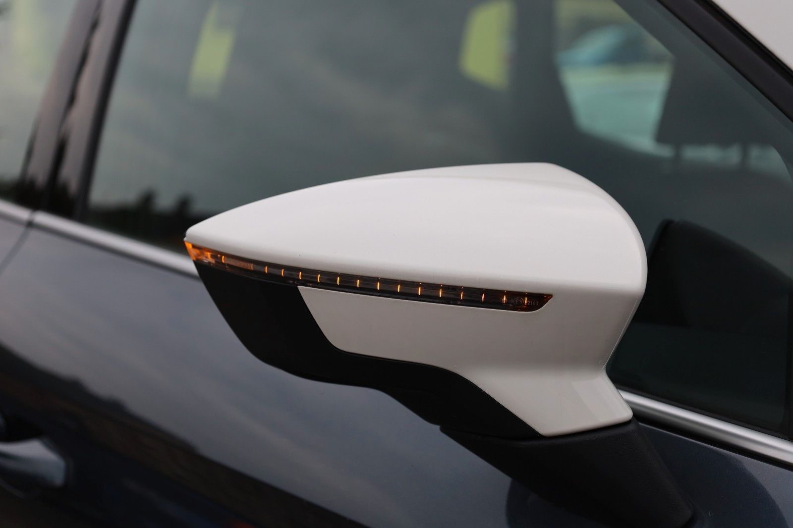 Fahrzeugabbildung SEAT Arona 1.0  Xperience *SHZ *Full-Link *LED