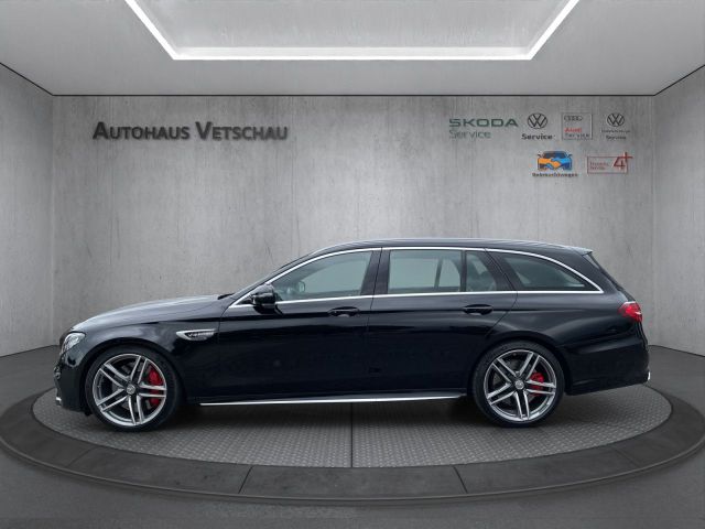 E Klasse E 63 S AMG 4Matic Bluetooth Navi LED