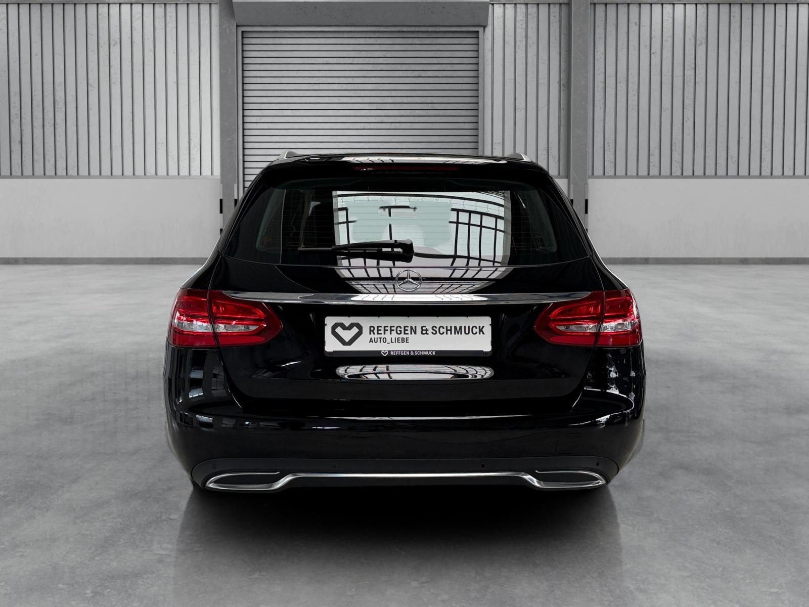 Mercedes-Benz C 200 T ADVANTGARDE NAVIGATION+LED+360KAMERA+AHK