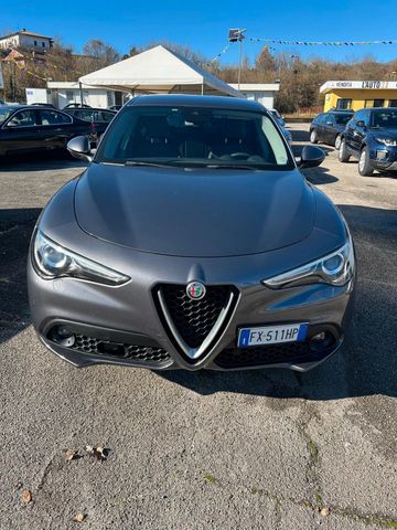 Alfa Romeo Stelvio 2.2 Turbodiesel 210 CV AT8 Q4