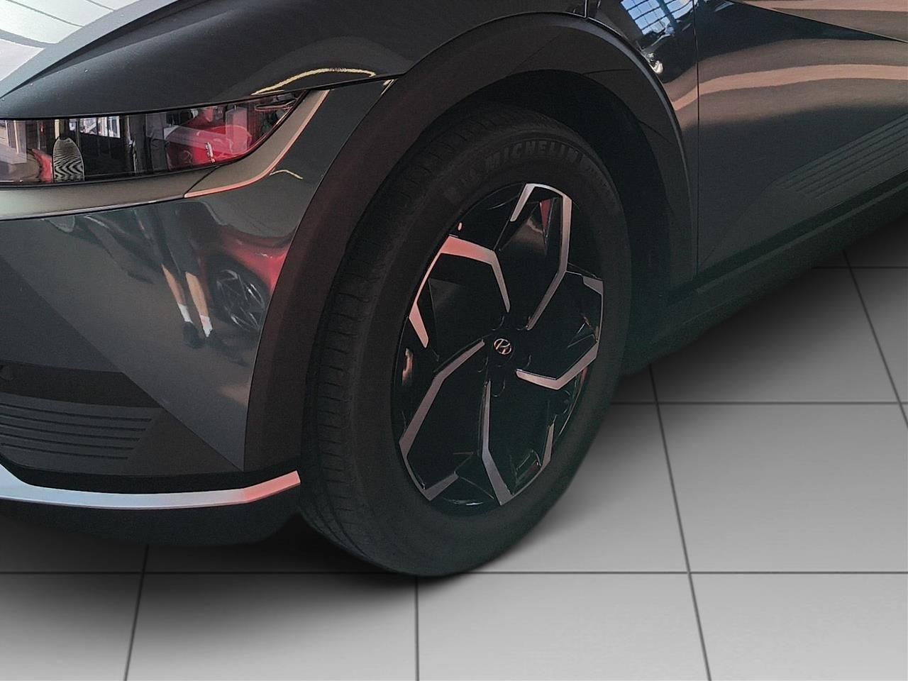 Fahrzeugabbildung Hyundai IONIQ 5 77,4kWh TECHNIQ-Paket 2WD