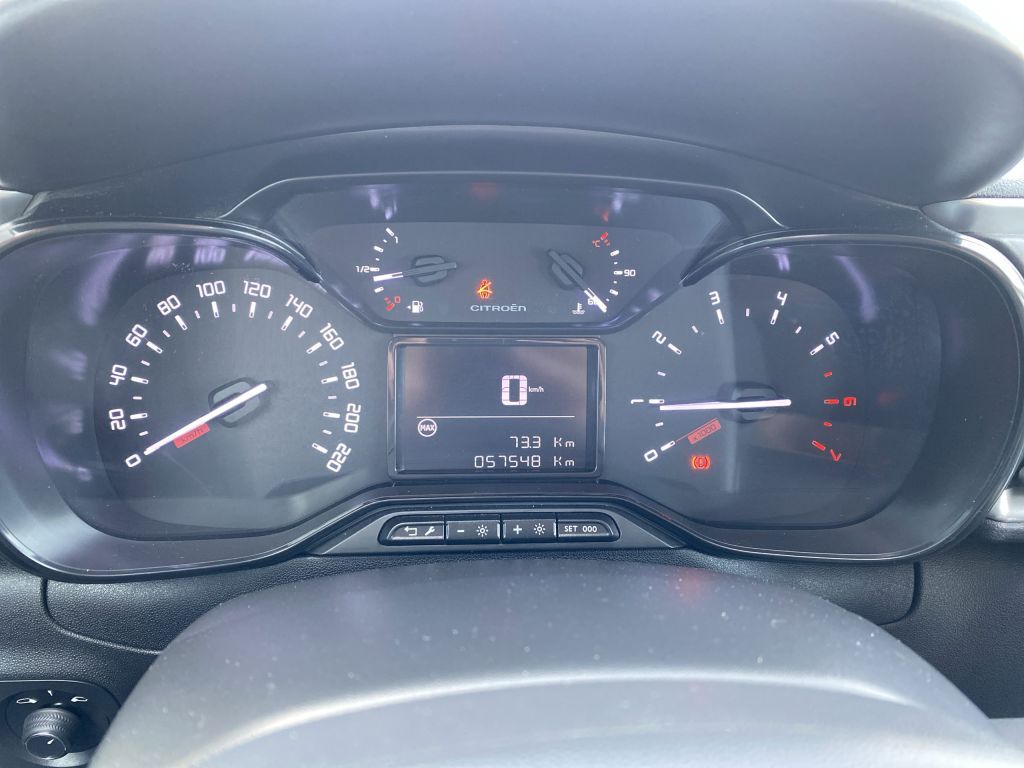 Fahrzeugabbildung Citroën C3 PT 83 S&S C-SERIES *Klimaautomatik*PDC hinten