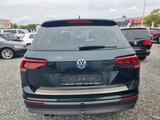 Volkswagen Tiguan Highline 2.0 TDI 4Motion LED 360° AHK - mit Diesel-Antrieb: Grün, Panorama-Dach, Geländewagen
