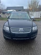 Volkswagen Touareg 2.5 R5 TDI Standard - Volkswagen Touareg Standard mit Diesel-Antrieb