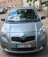 Toyota Yaris 1,3-l-VVT-i Luna - Toyota Yaris Luna mit Benzin-Antrieb