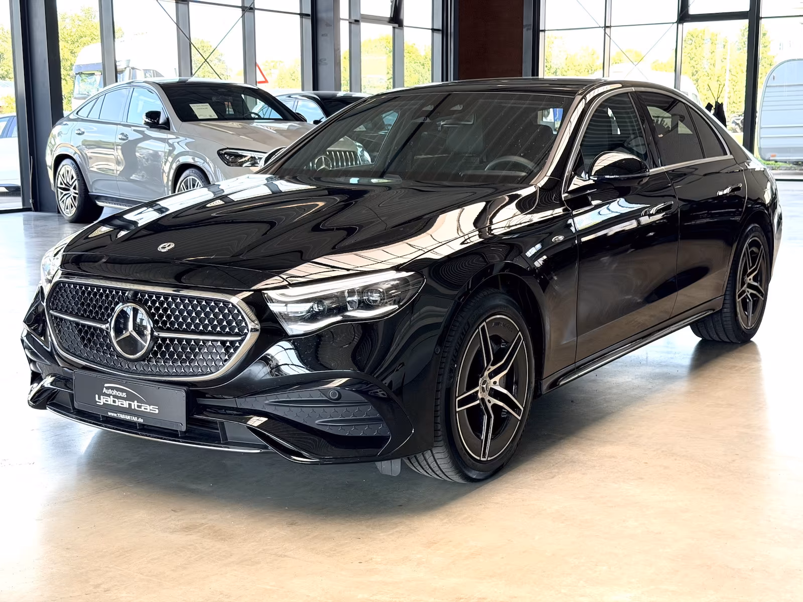 Mercedes-Benz E 300 de Edition AMG Pano DISTRONIC Advanced+ 36