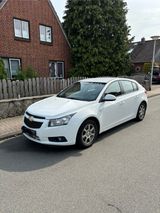 Chevrolet Cruze 2.0D LTZ Diesel LTZ Schrägheck - Chevrolet Cruze: Weiß