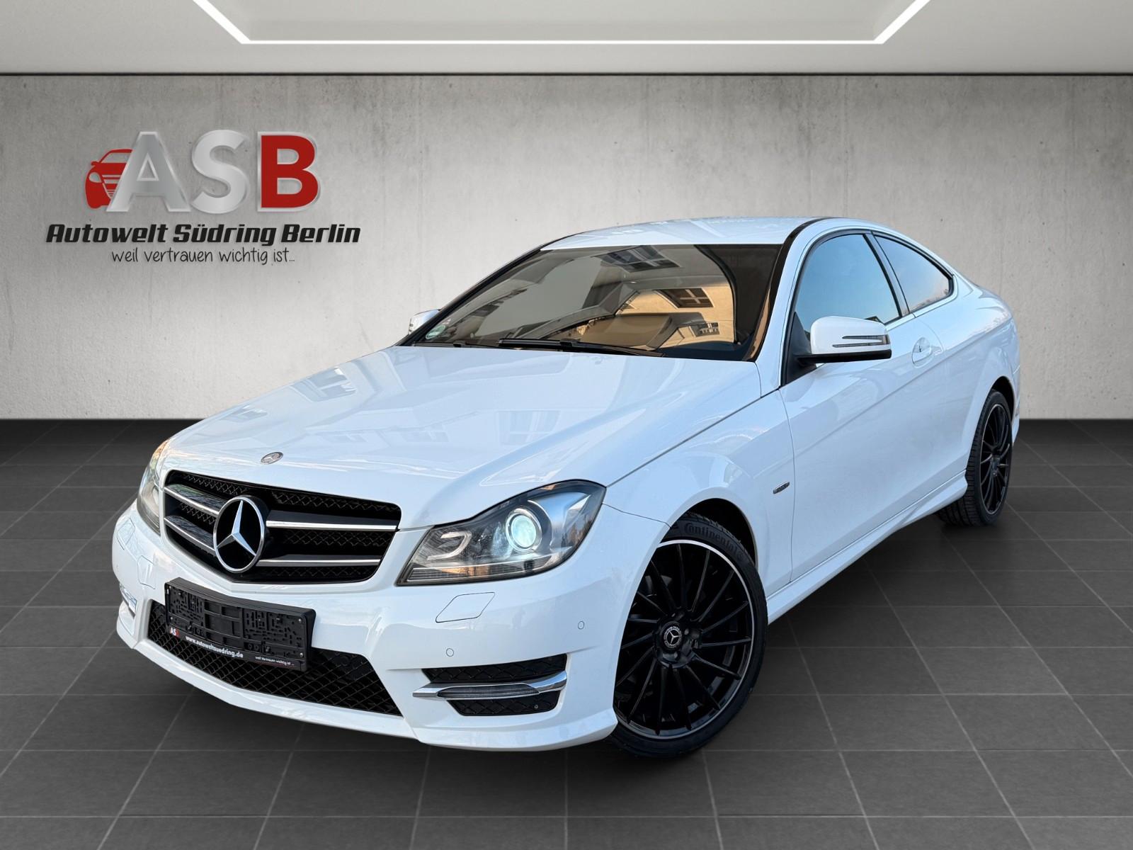 Mercedes-Benz C 180 CGI Edition*AMG Line*Leder*Xenon*Navi*