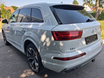 Audi Q7 - 5