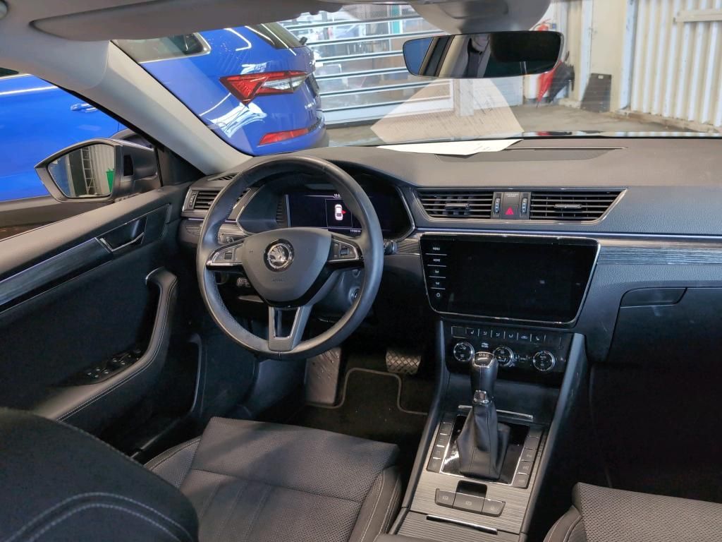 Skoda Superb Lim. Style iV *PANO*VIRTUAL COCKPIT* imagem 3