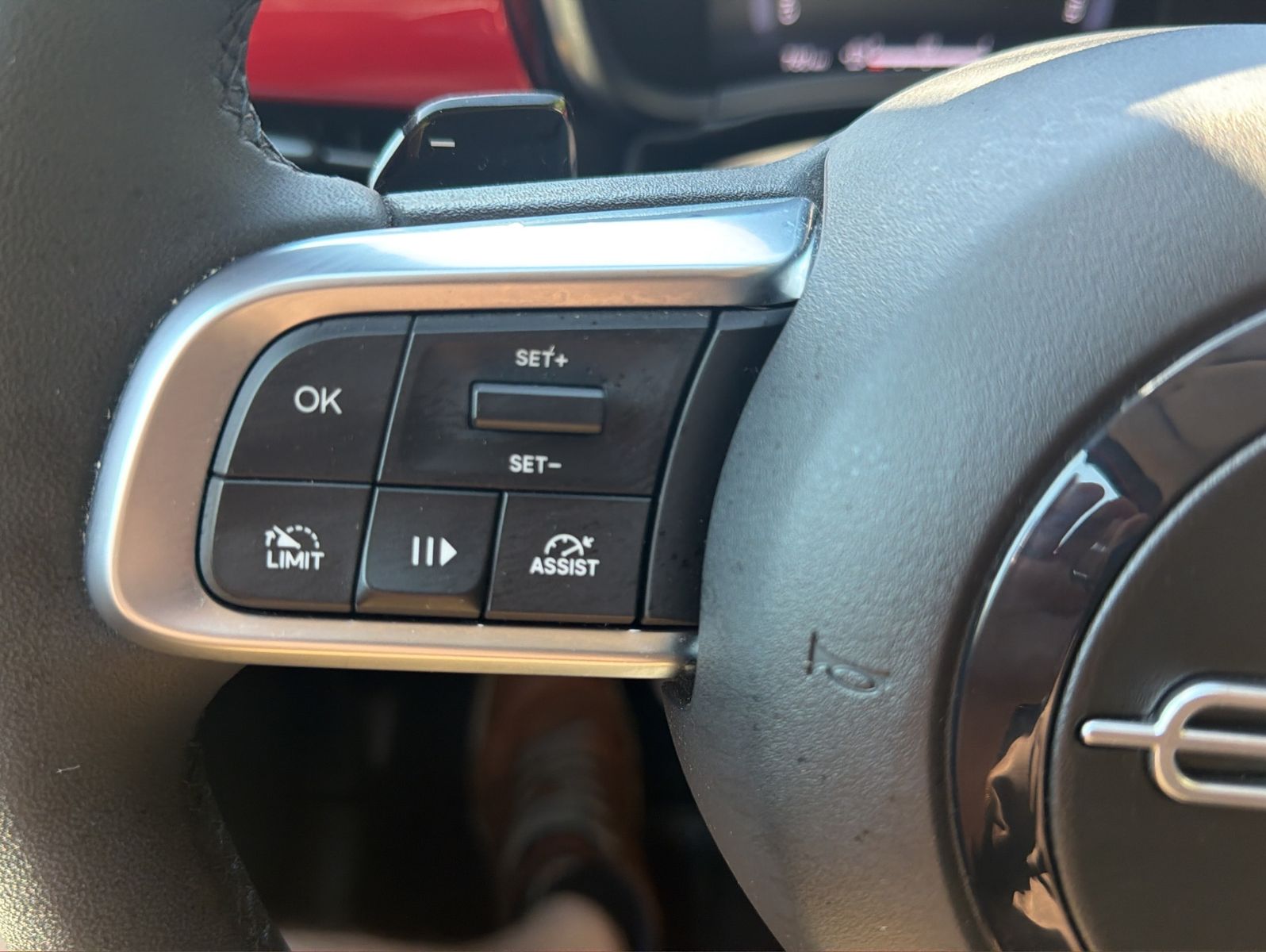 Fahrzeugabbildung Fiat 600 Pop / Mild - Hybrid / 145PS