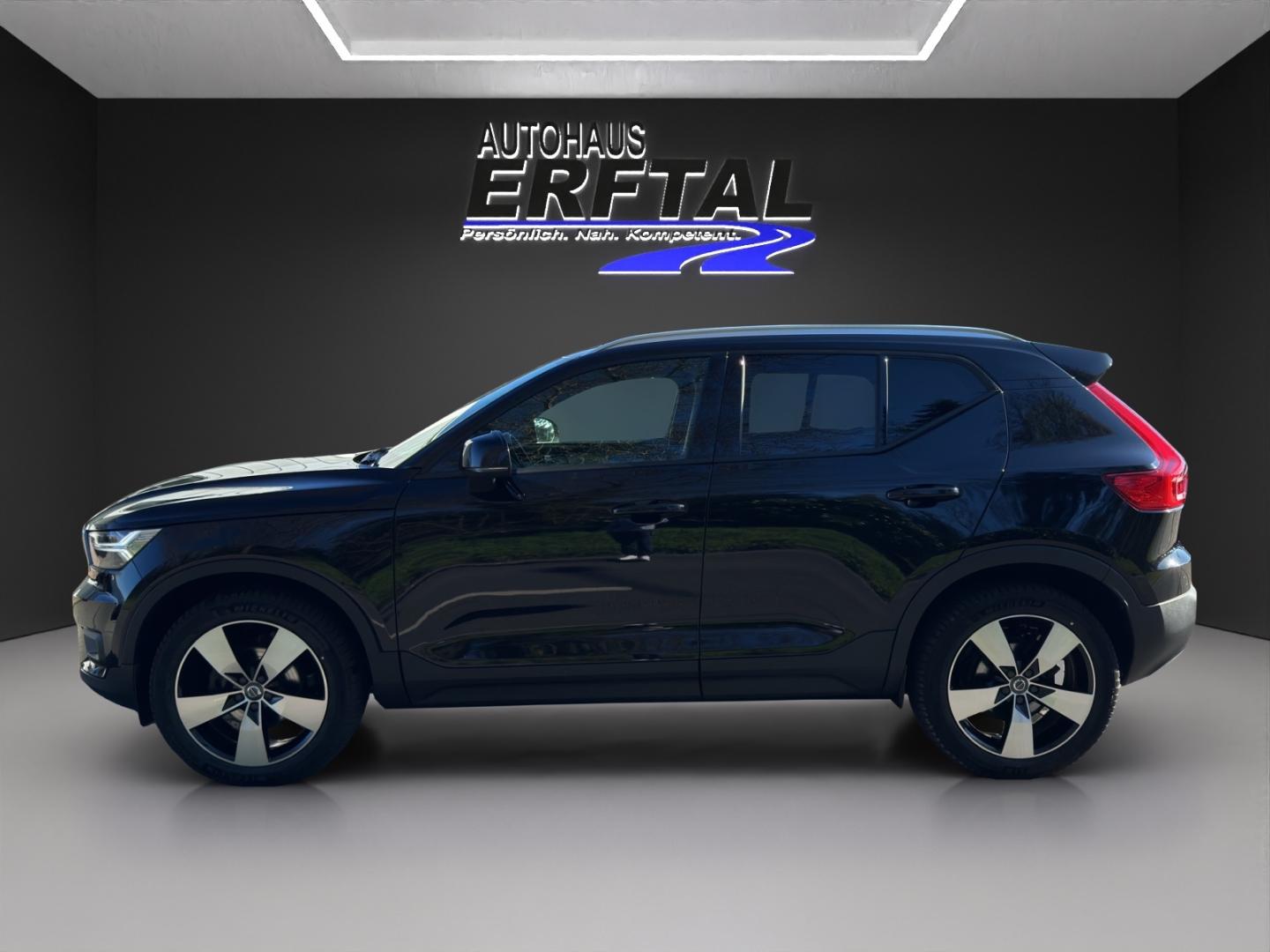 Volvo XC40 T3 Momentum Pro 2WD Navi Digitales Cockpit 
