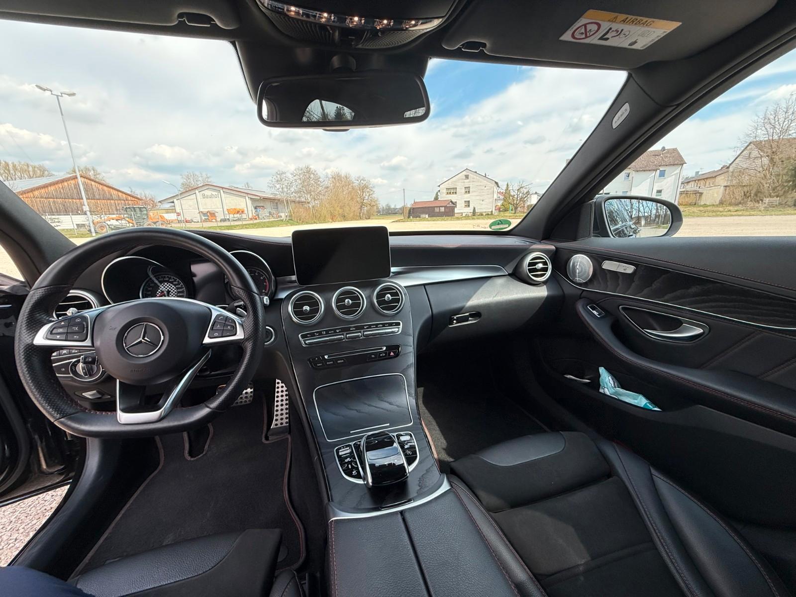 Mercedes-Benz AMG C43 4MATIC|Scheckheft MB|Unfallfrei|Pano