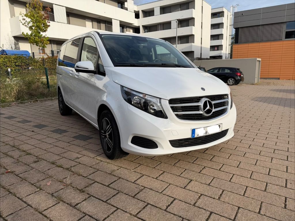Image of Mercedes-Benz V 200
