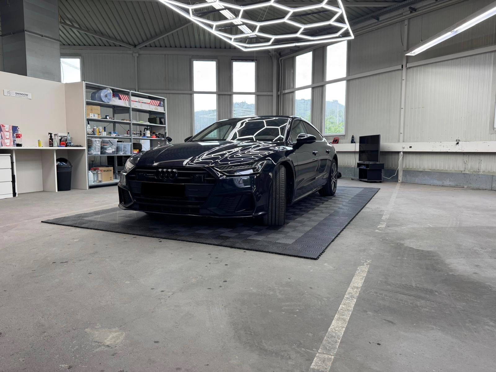 AUDI A7 55 TFSI S tronic quattro -