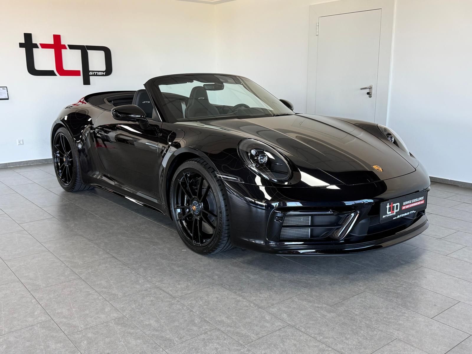 Porsche 992 Cabrio 4 GTS Sport-Design Carbon 18-Wege foto 2