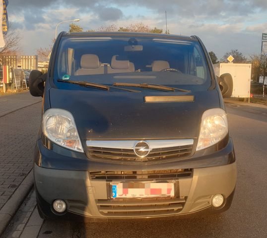 Opel Vivaro minibus L2H1 2,9t lang