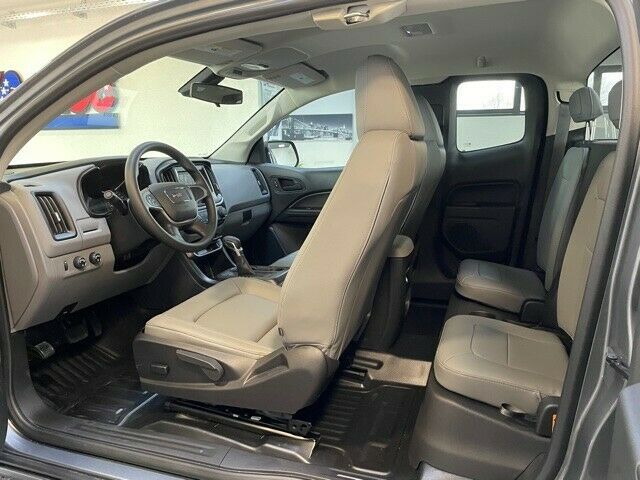 Fahrzeugabbildung GMC GMC CANYON ELEVATION V-6 EXT. CAB 4x4