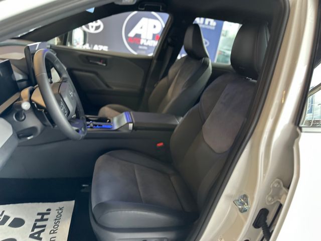 Toyota RAV 4 Style 2,5l Plug-In