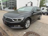 Volkswagen Passat 1.8 TSI Kombi HighlineDSG Virtual LED AHK - Volkswagen Passat mit Benzin-Antrieb: Kombi, 1.8