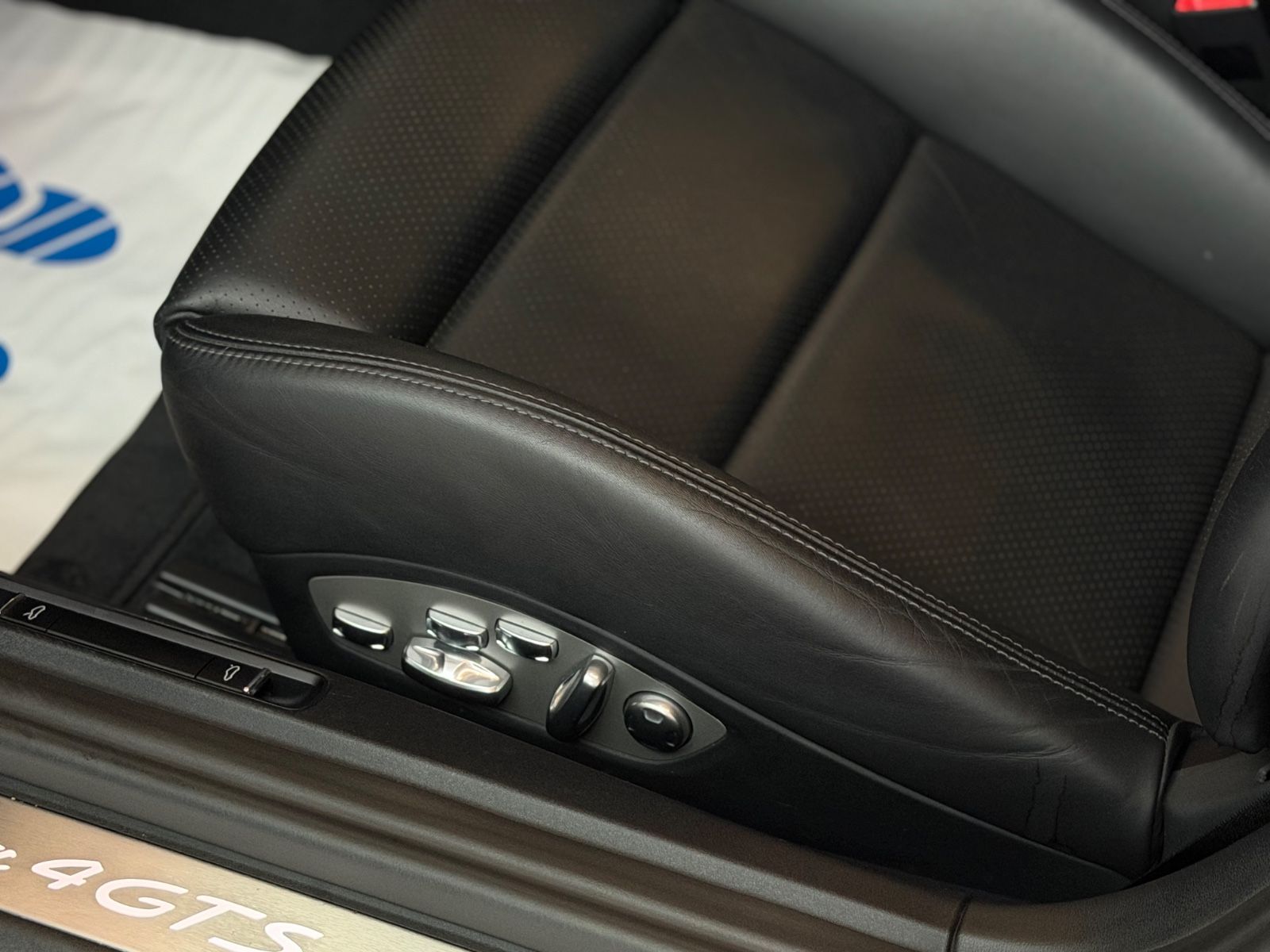 991.2 Carrera 4 GTS Cabrio Sport Chrono Lift