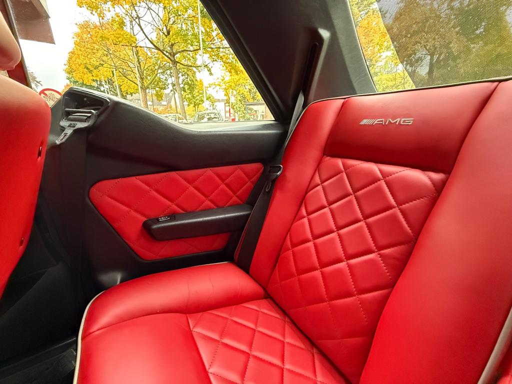 Mercedes-Benz CE 300