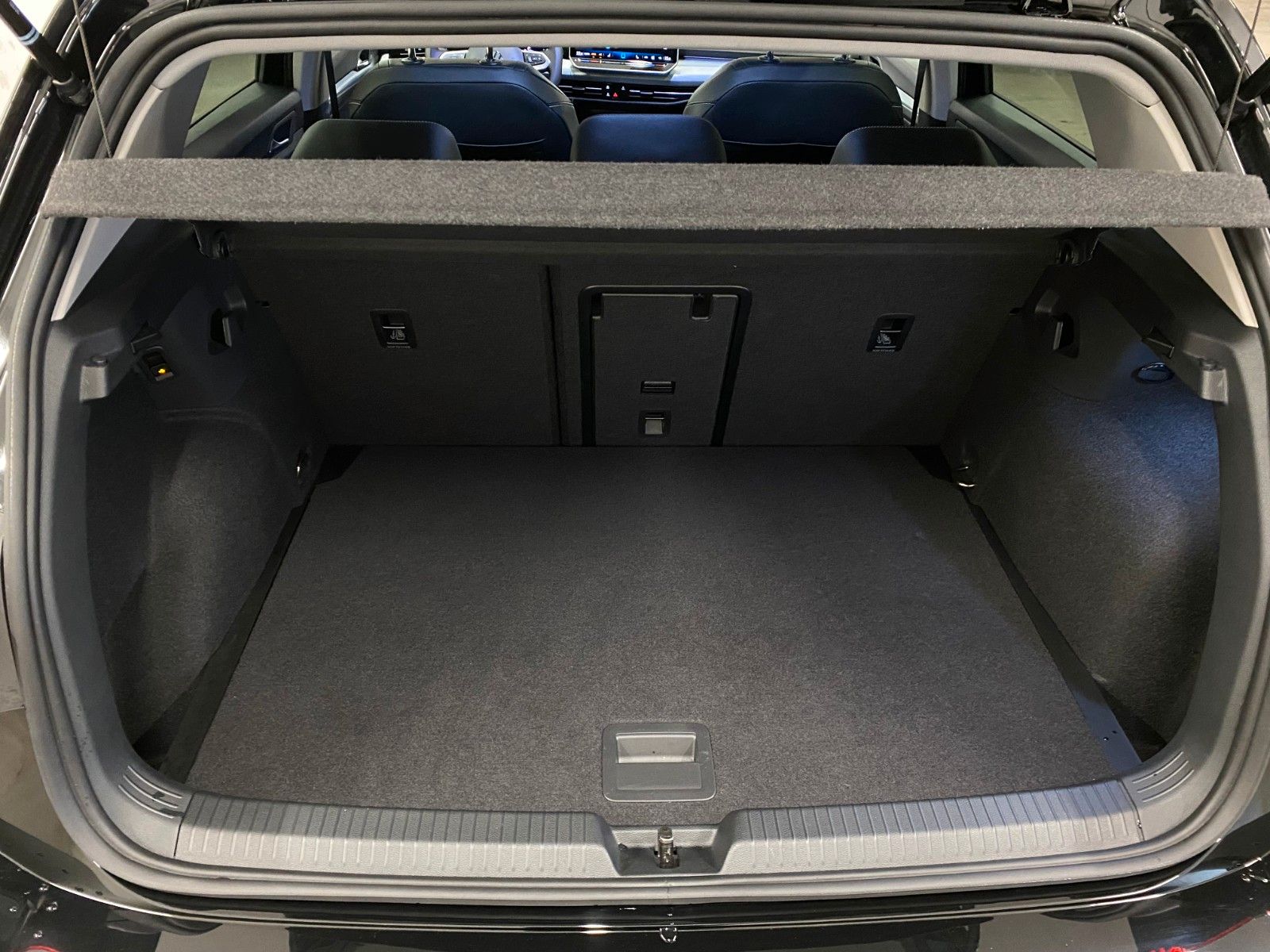 Volkswagen Golf - Bild 14