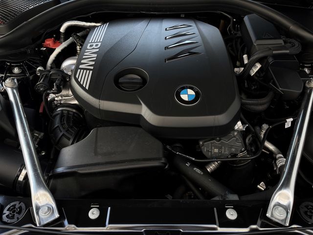 Foto Nummer 15: BMW 320i