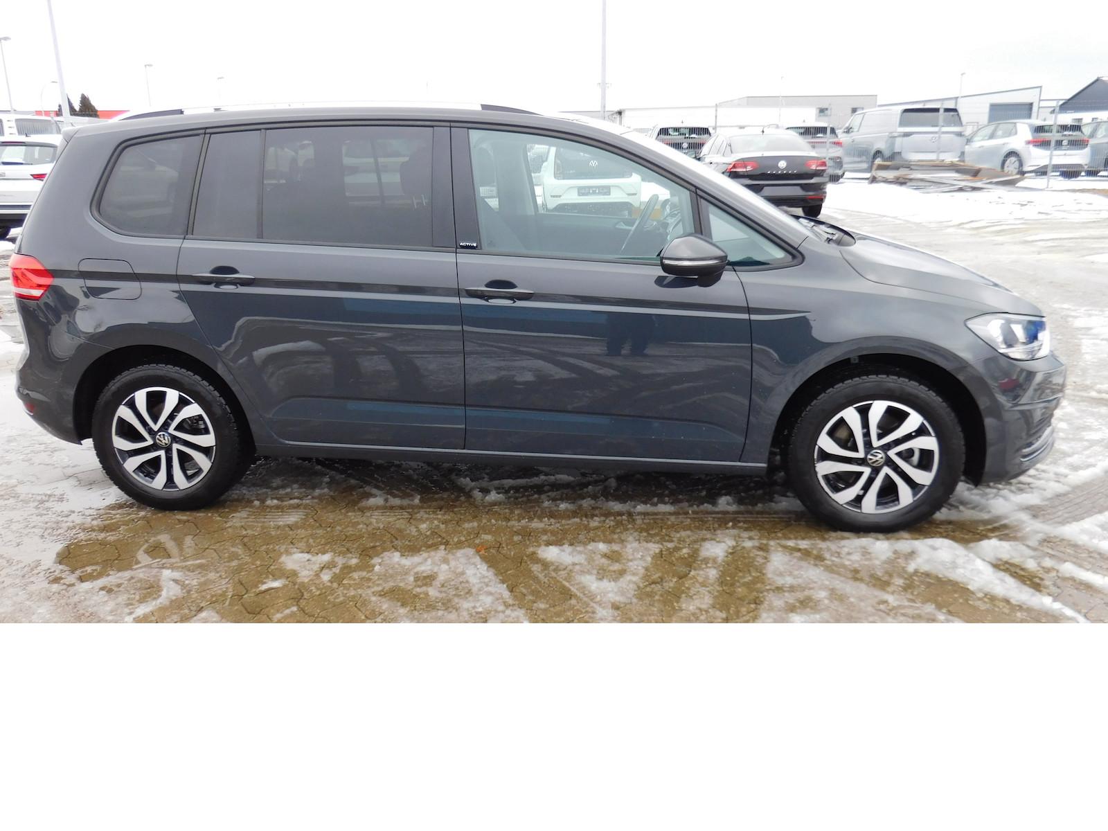 Volkswagen Touran 1.5 Comfortline Active BMT TSI DSG Navi