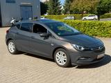 Opel Astra K Lim. 5-trg. Innovation Garantie* S.Dach* - Opel Astra mit Diesel-Antrieb