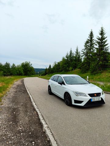 SEAT Leon 2.0 TSI Start&amp;Stop ST CUPRA 280 DSG CUP...