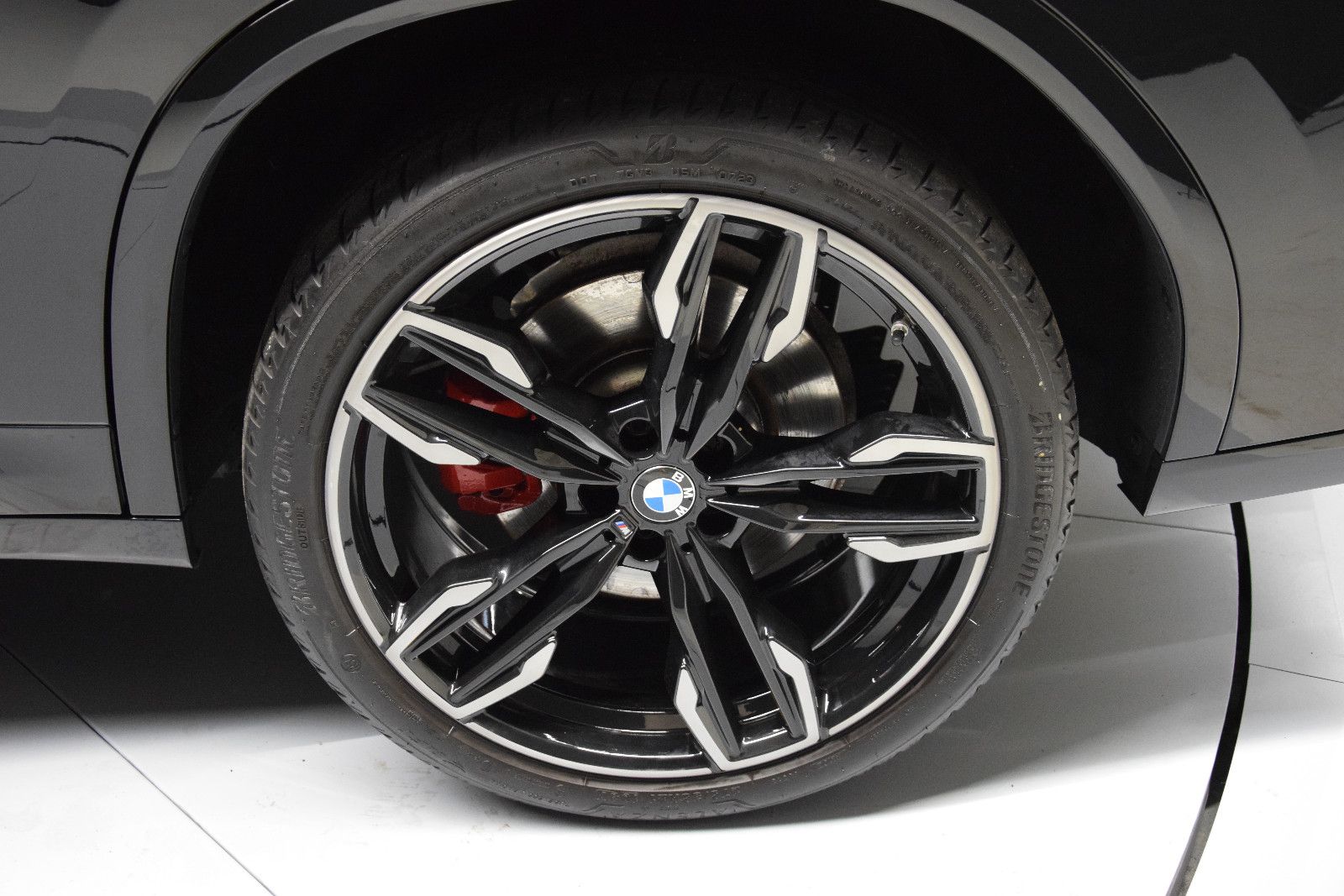 Fahrzeugabbildung BMW X4 M40i xD Laser Pano ACC h/k AHK 360° 21"Memory