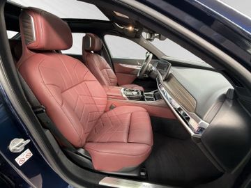 BMW 740 - 8
