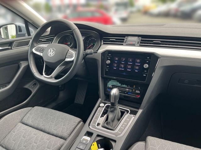 Passat Variant 2.0 TDI R-LINE LED+KAMERA+DCC+APP